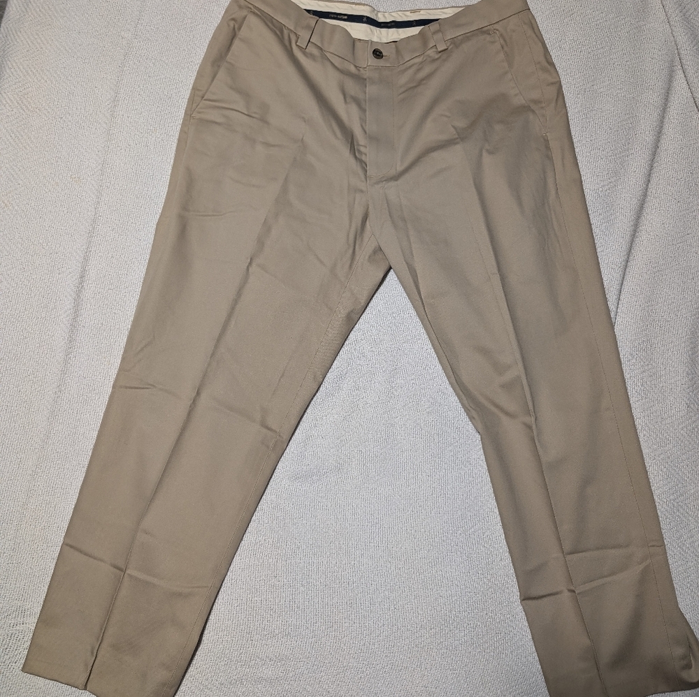 Brooks Brothers Men's Khaki Chinos, 35W, 26.25L